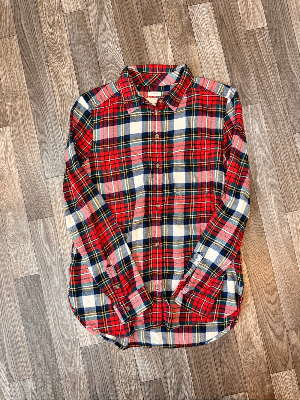 American Eagle Outfitters Red Plaid Button-Down Shirt